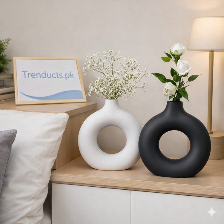 minimalist dount plastic vase