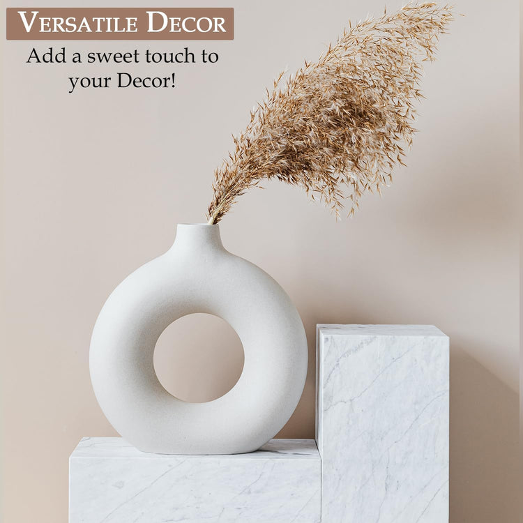 minimalist dount plastic vase
