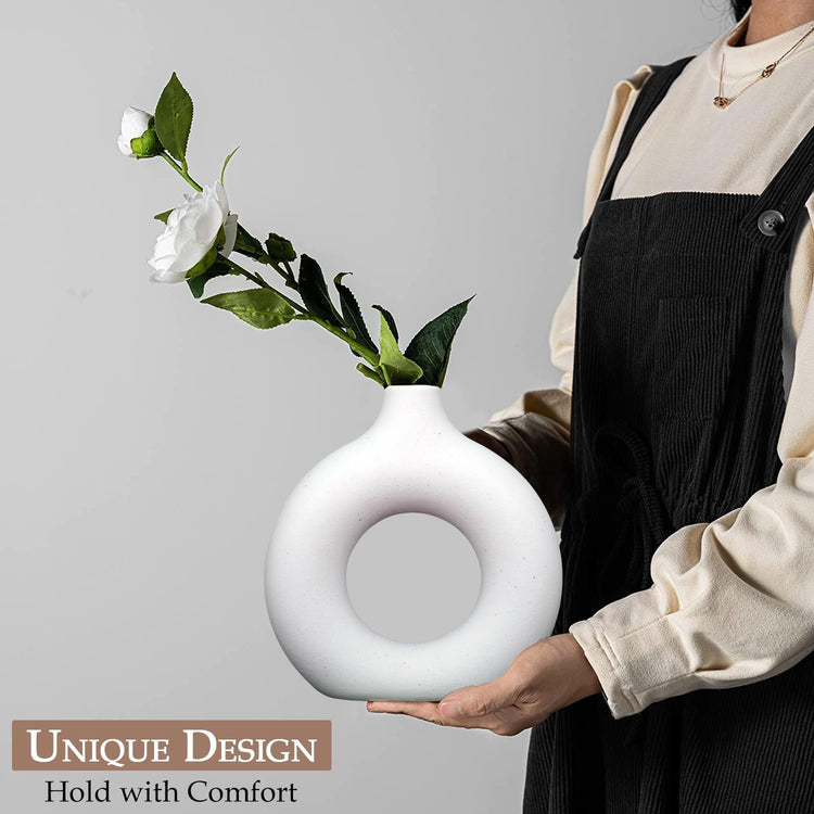minimalist dount plastic vase
